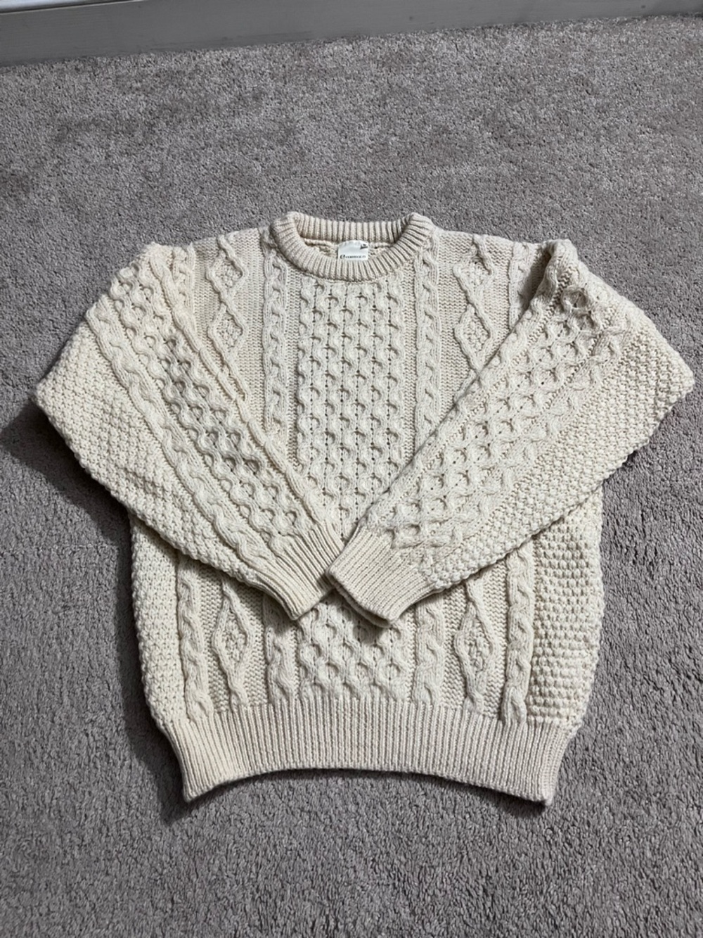 NWOT Authentic Aran Islands Cable Knit Sweater